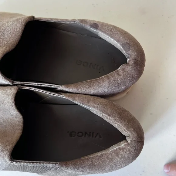 Vince Warren Nubuck Sneaker - Picture 5 of 7